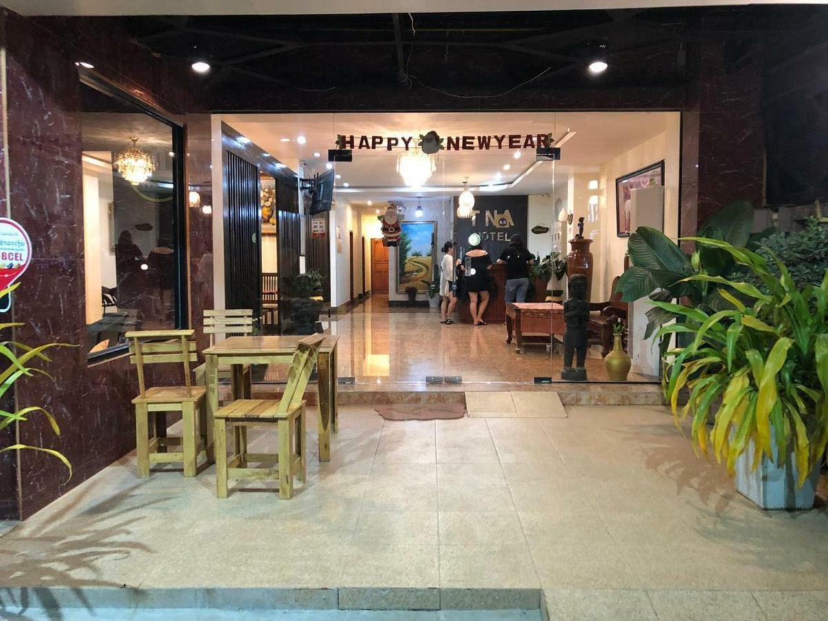 Tna Hotel Vang Vieng Exterior photo
