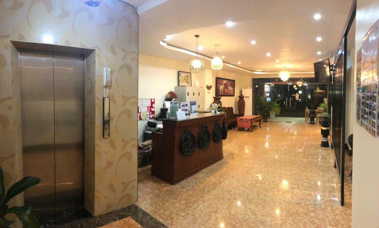 Tna Hotel Vang Vieng Exterior photo
